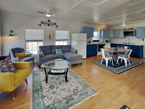 Surfside Beach House | Surfside Crab Retreat
