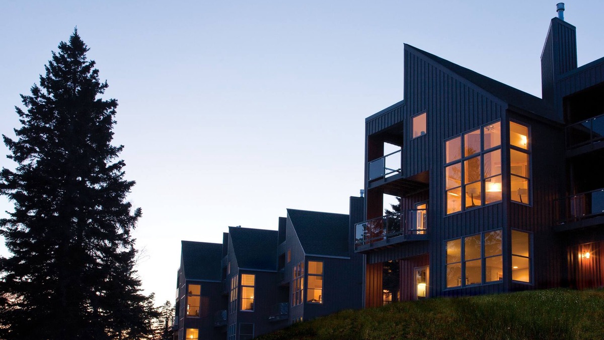 Tofte Hotel | Surfside on Lake Superior