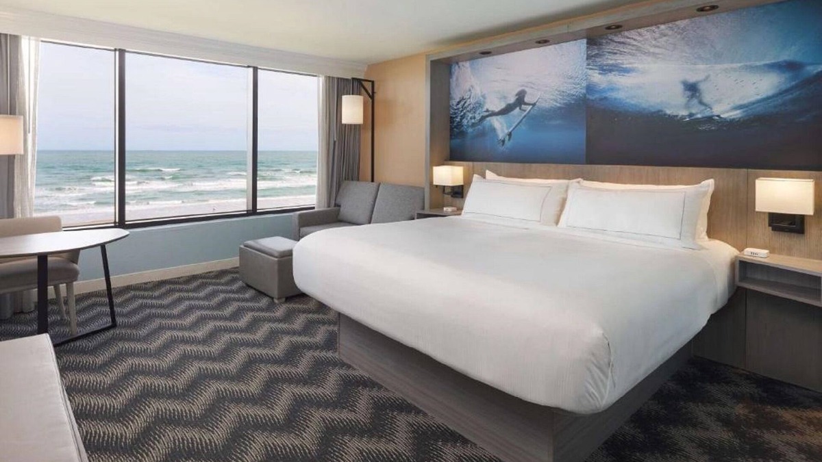 Cocoa Beach Hotel | Surfside Splendor! Close to Cocoa Beach, Onsite Pool, Parking!