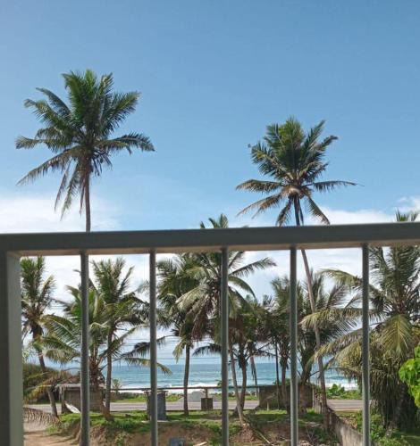Midigama East Hotel | Surftunnel Beach Resort