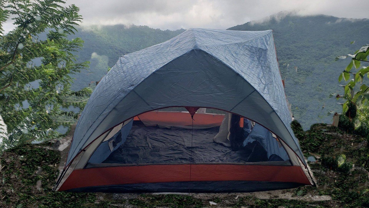 Blue Mountains National Park RV Rental | Surrounded by the forest is the Ohyo 3-Person Tent