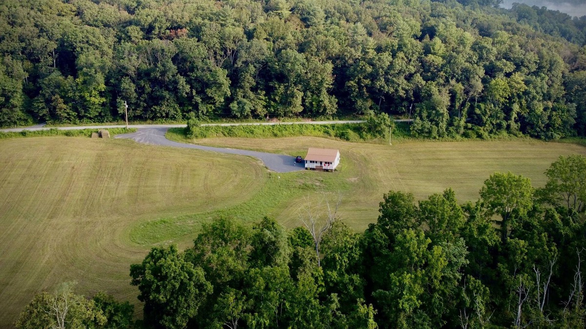 Elliottsburg Cottage | Surrounded by quiet fields and woods