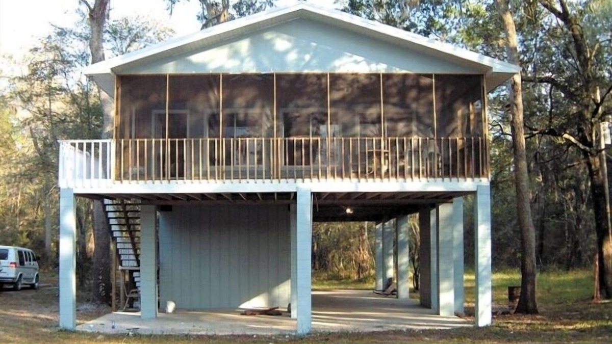 Bell House | Suwannee River, Fanning Springs, BIG DOCK