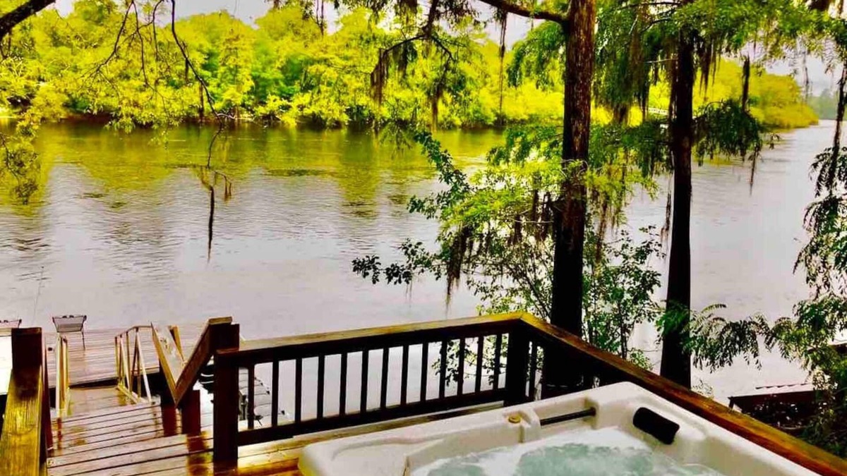 Bell House | Suwannee River Hideaway