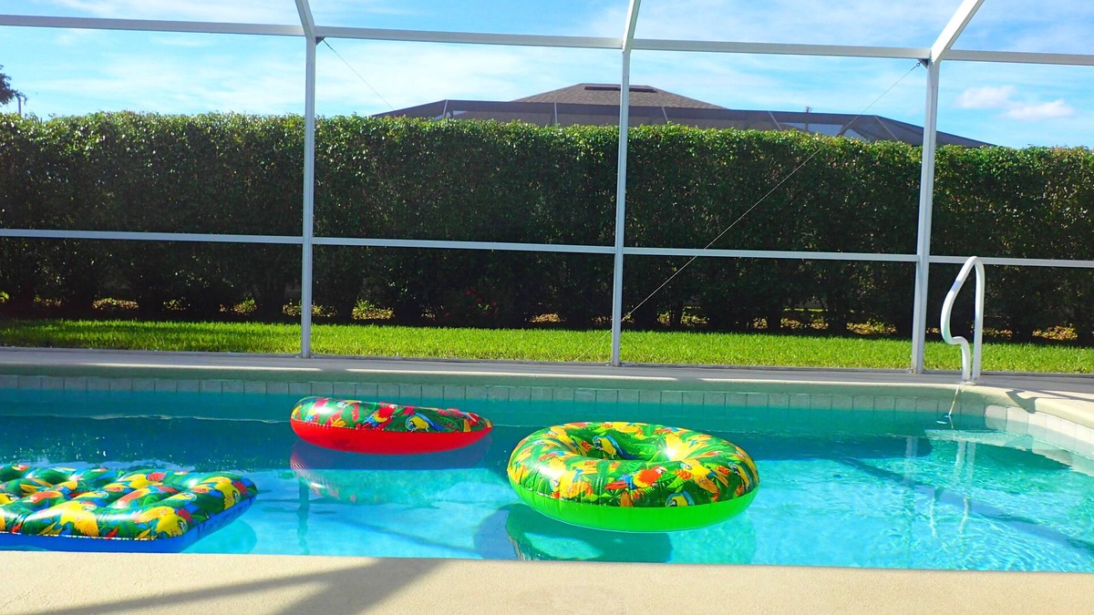 Pelican House | SW Cape Coral Home w Private Heated Pool in Quiet Neighborhood