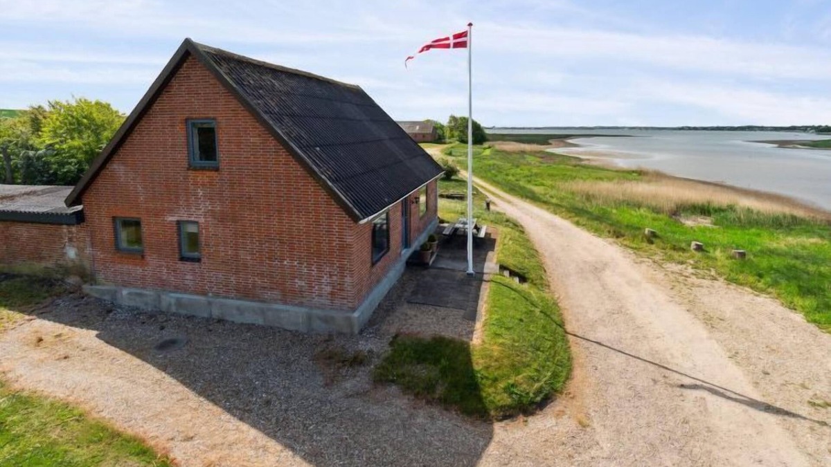 Fur House | "Swaantje" - 150m to the inlet by Interhome
