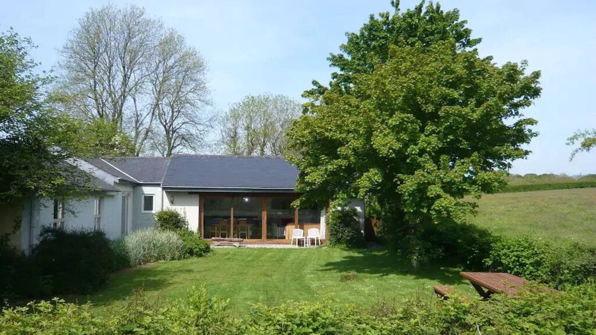 Kilgetty House | Swallow cottage