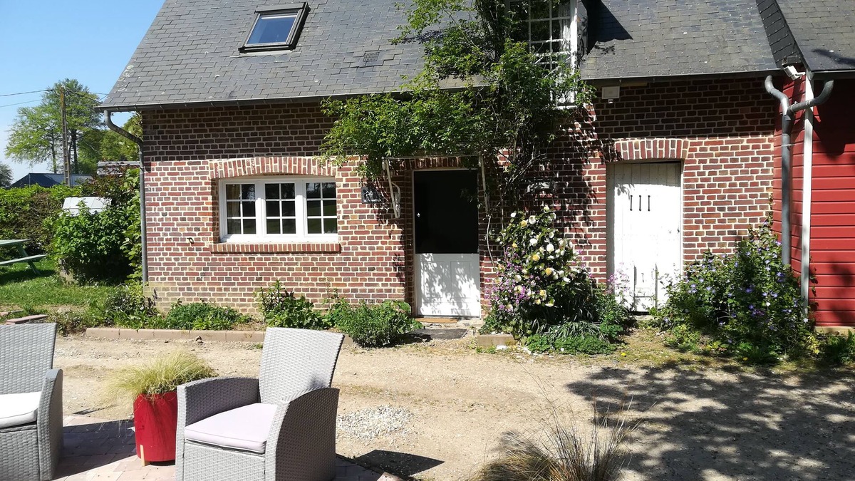 Allouville-Bellefosse Villa | Swallow hut