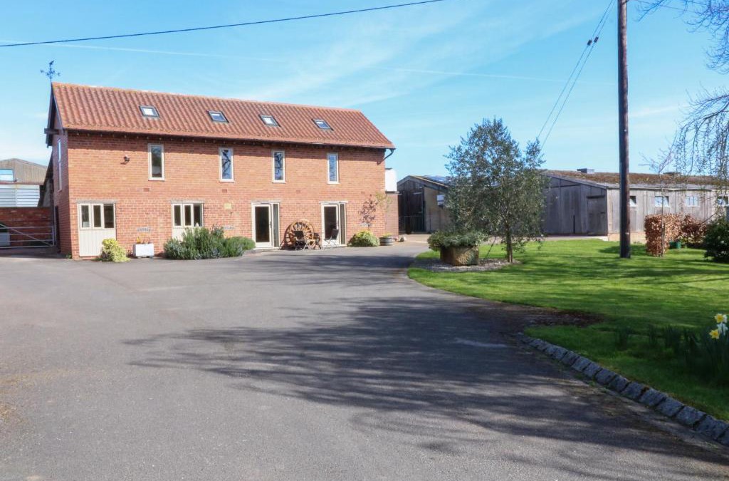 Askham House | Swallow's Flight