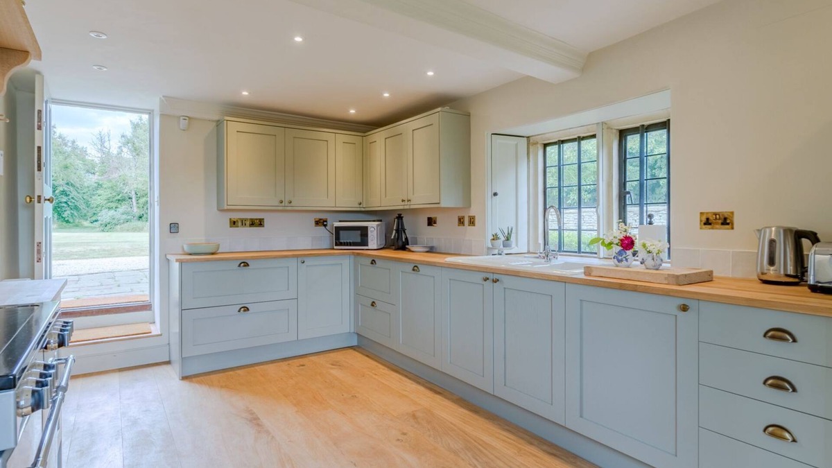 Badminton House | Swangrove House, Badminton - sleeps 5 guests in 3 bedrooms