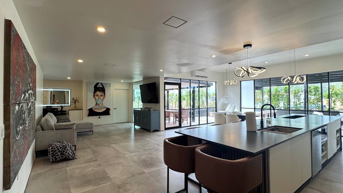 Desert Wind Villa | Swanky Scottsdale 3/2: Zen Garden, Glow Up Room, Speakeasy; Minutes to Kierland