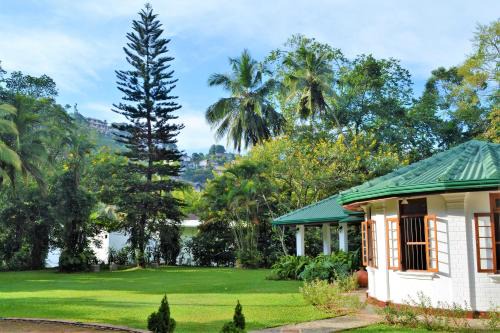 Primrose Hotel | Sweet Cinnamon Kandy