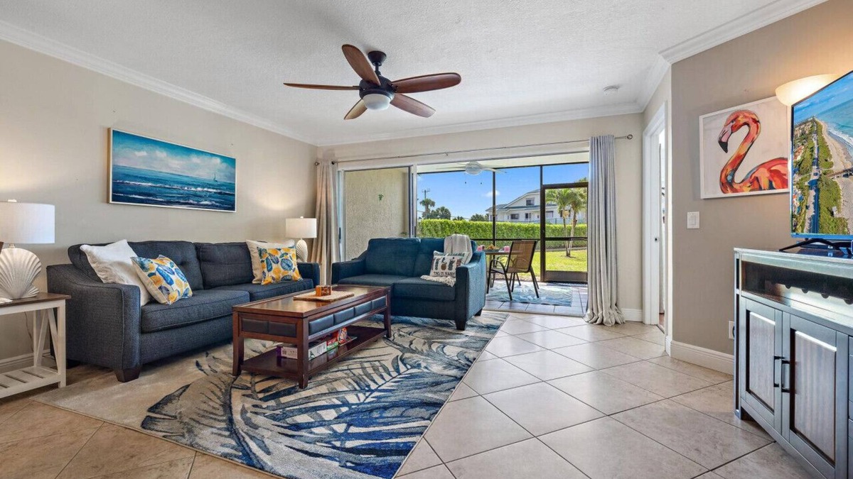 Jupiter Bay Condo | Sweet EmOCEAN at Jupiter Bay.