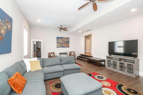 St. Bernard House | Sweet Escape