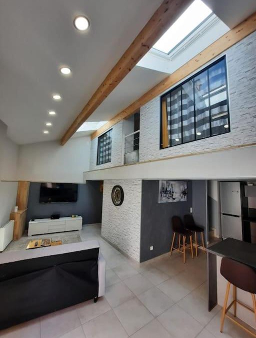 Perignat-sur-Allier Apartment | Sweet LOFT A PERIGNAT !