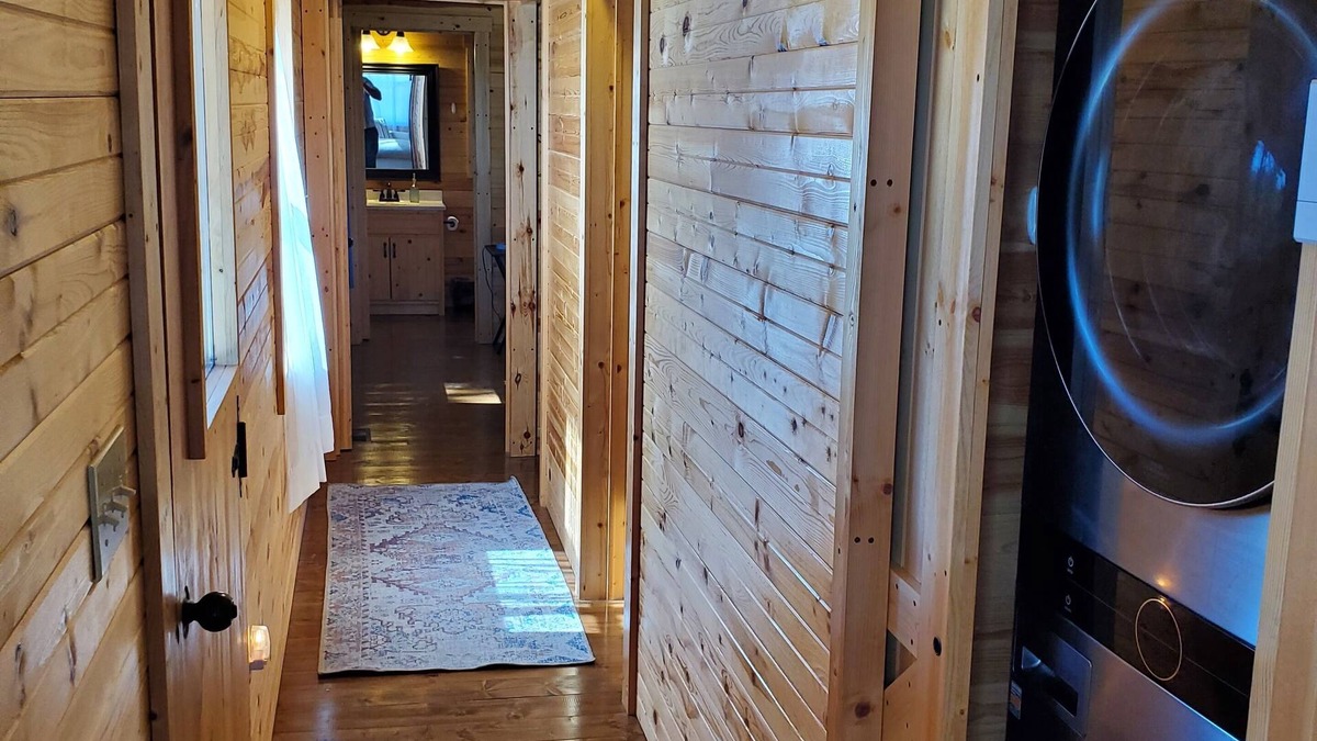Carrabelle Cabin | "Sweet Magnolia" 2 Bedroom Carrabelle Cabin
