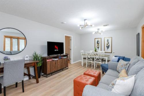 Englewood House | Sweet Magnolia - Newly Remodeled Ranch