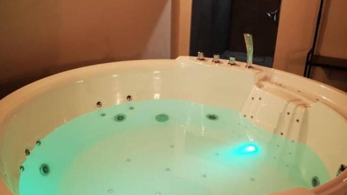 Cit Turin Apartment | Sweet PIAZZA STATUTO JACUZZI with SELF CHEK-IN.