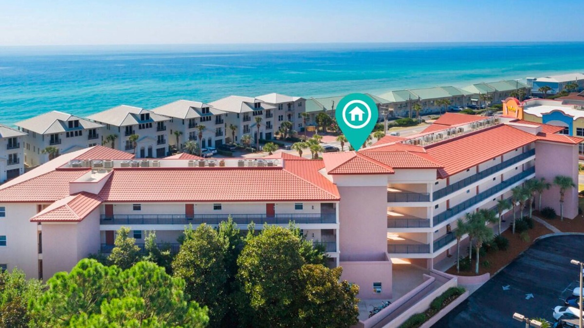 Frangista Beach Condo | Sweet Retreat @ Emerald Waters | Steps to Beach & Pool | FREE Fun Pass | Summer Special!