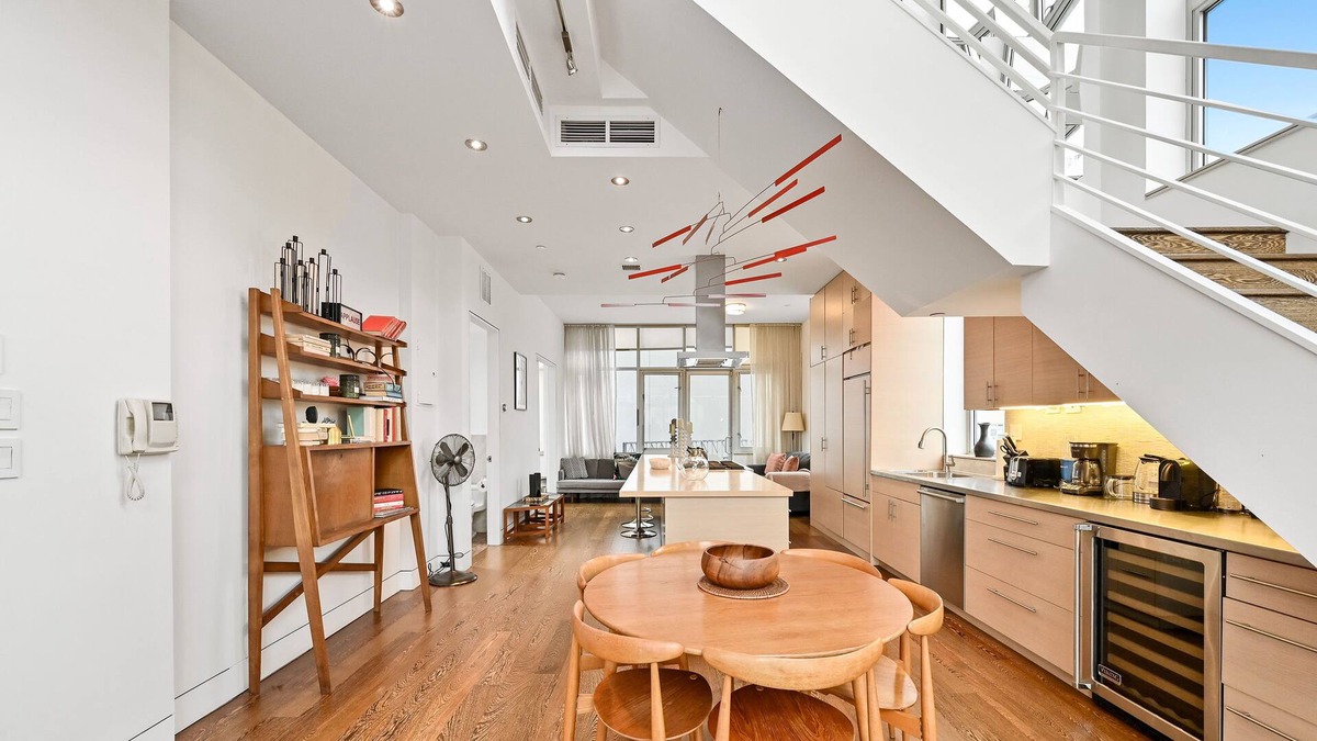 Bowery Apartment | Sweet Serenity