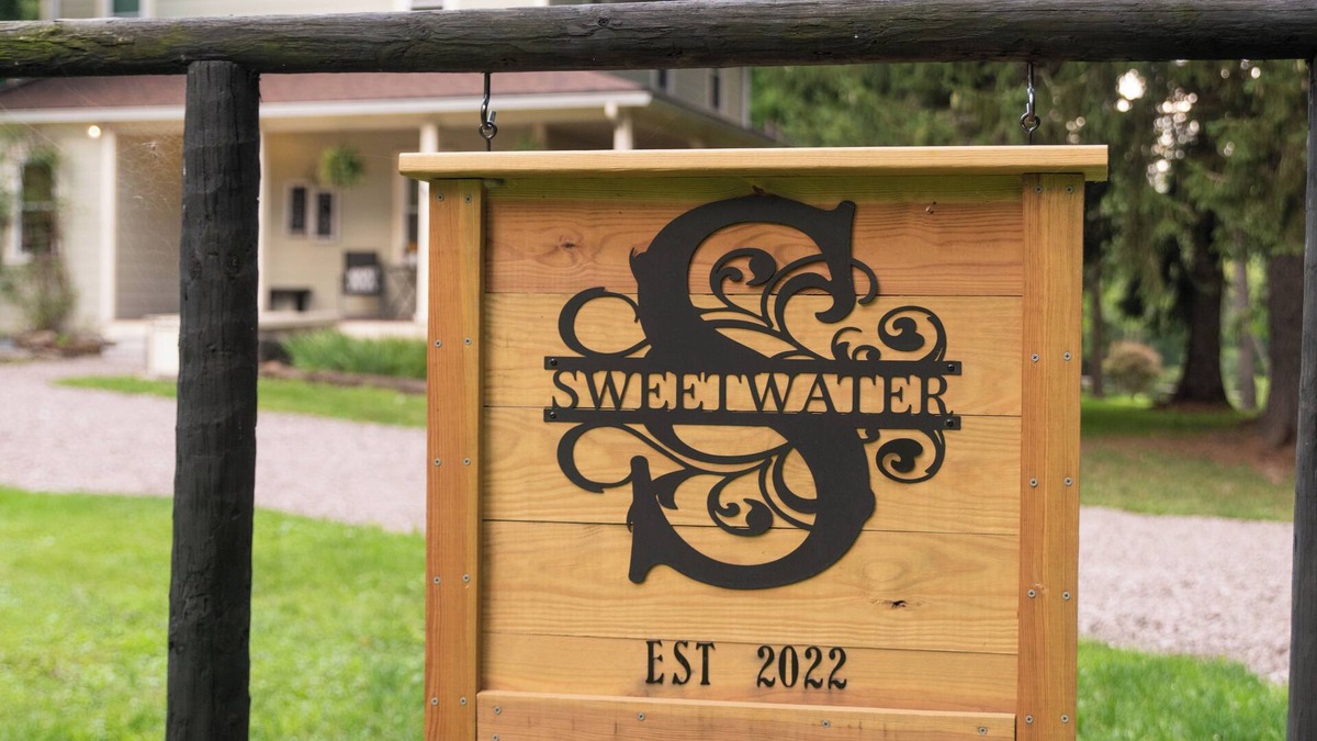 Somerset Other | Sweetwater Farm with firepit and hiking trails!