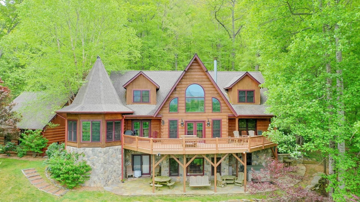 Canton House | Sweetwater Lodge - Luxury Log Cabin Rental