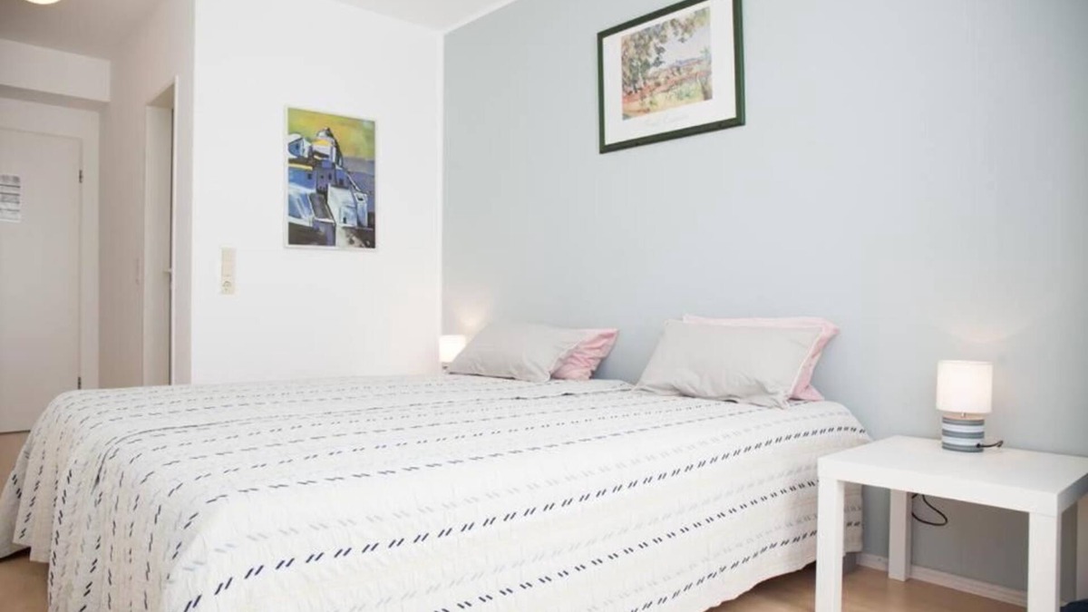 Rhein-Erft-Kreis District Hotel | Swetis Passage