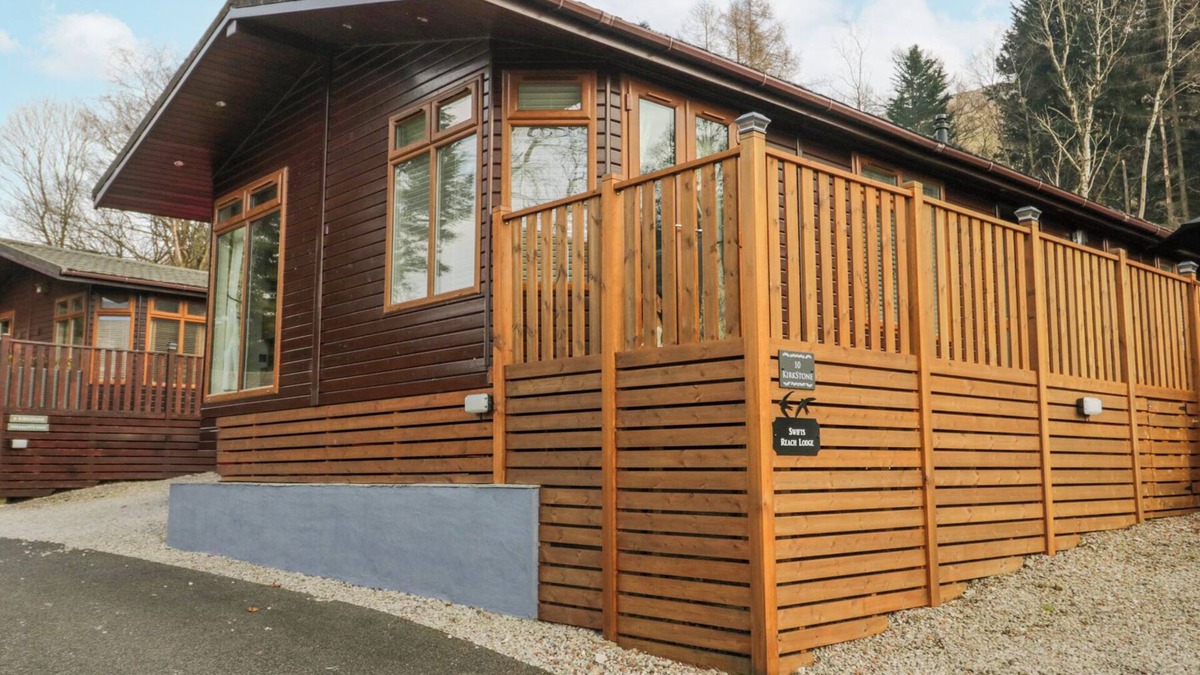 Troutbeck Cottage | SWIFTS REACH LODGE, pet friendly, with a garden in Windermere