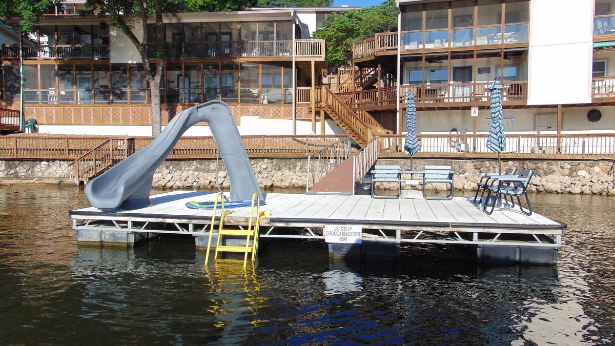 Lake Ozark Condo | Swim Dock, Family Fun, Close to Hot spots!