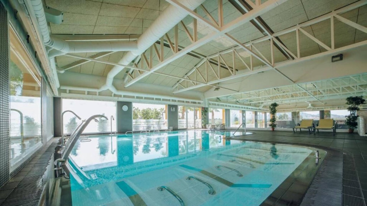Crevillente House | Swim in the Clear-Crystal Waters of La Zenia Beach! 3 Onsite Pools, Spa Center!