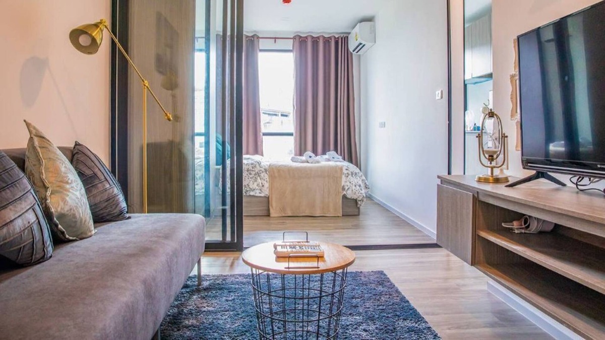 Mueang Samut Prakan District Apartment | swimming pool and gym , near BTS PuChao,bkbloft2 - Tambon Thepharak
