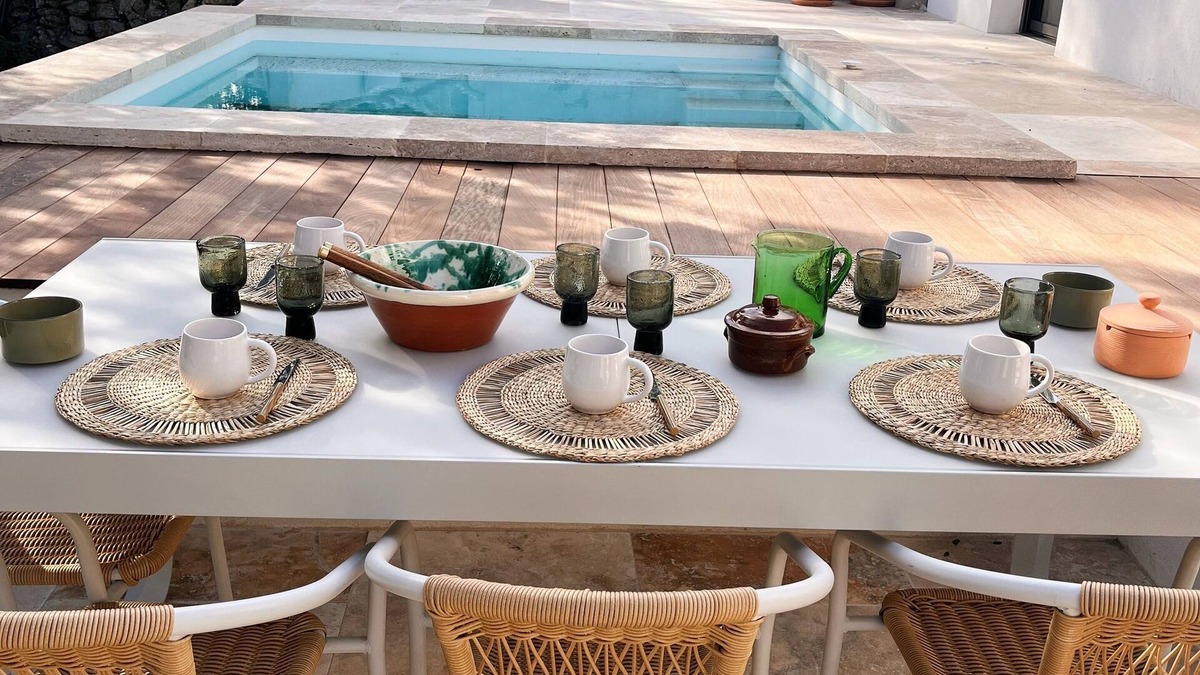 Rochefort-du-Gard House | Swimming pool, pétanque, siesta under the oak tree: Welcome to Maison Garrigue