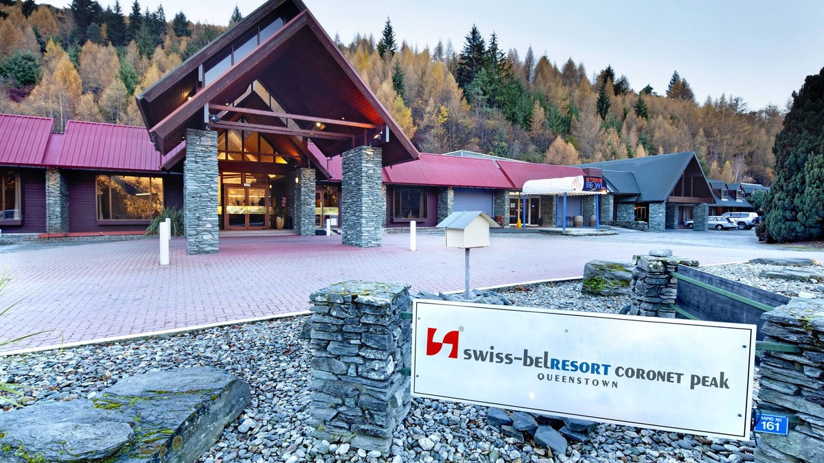 Arthur's Point Hotel | Swiss-Belresort and Villas Coronet Peak