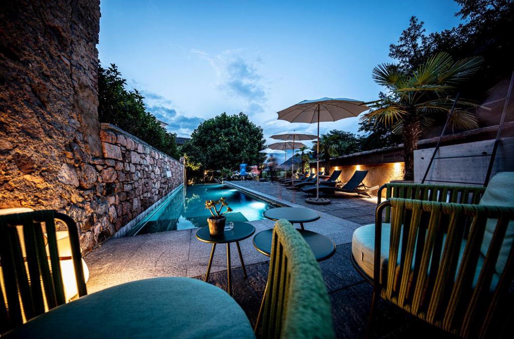 Carona Hotel | Swiss Historic & Garten Hotel Villa Carona