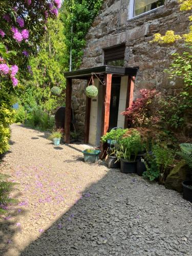 Llanelltyd House | Swn y nant Barmouth road A496 Llanelltyd