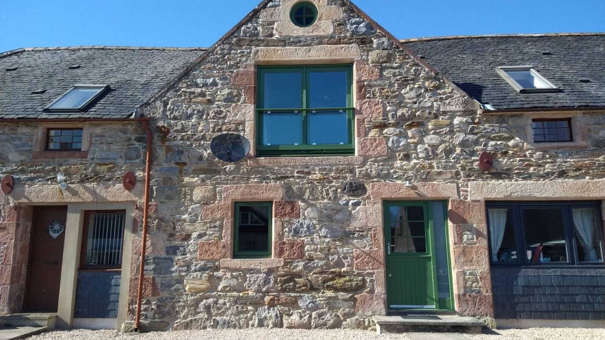 Dingwall Cottage | Swordale Stays. Self Catering Holiday Cottage in the Highlands of Scotland