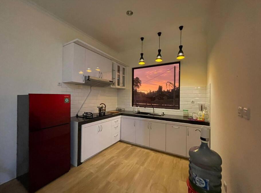 Cibodas House | SYARIAH - Cozy 3BR House - 8min From City Centre by Sakura