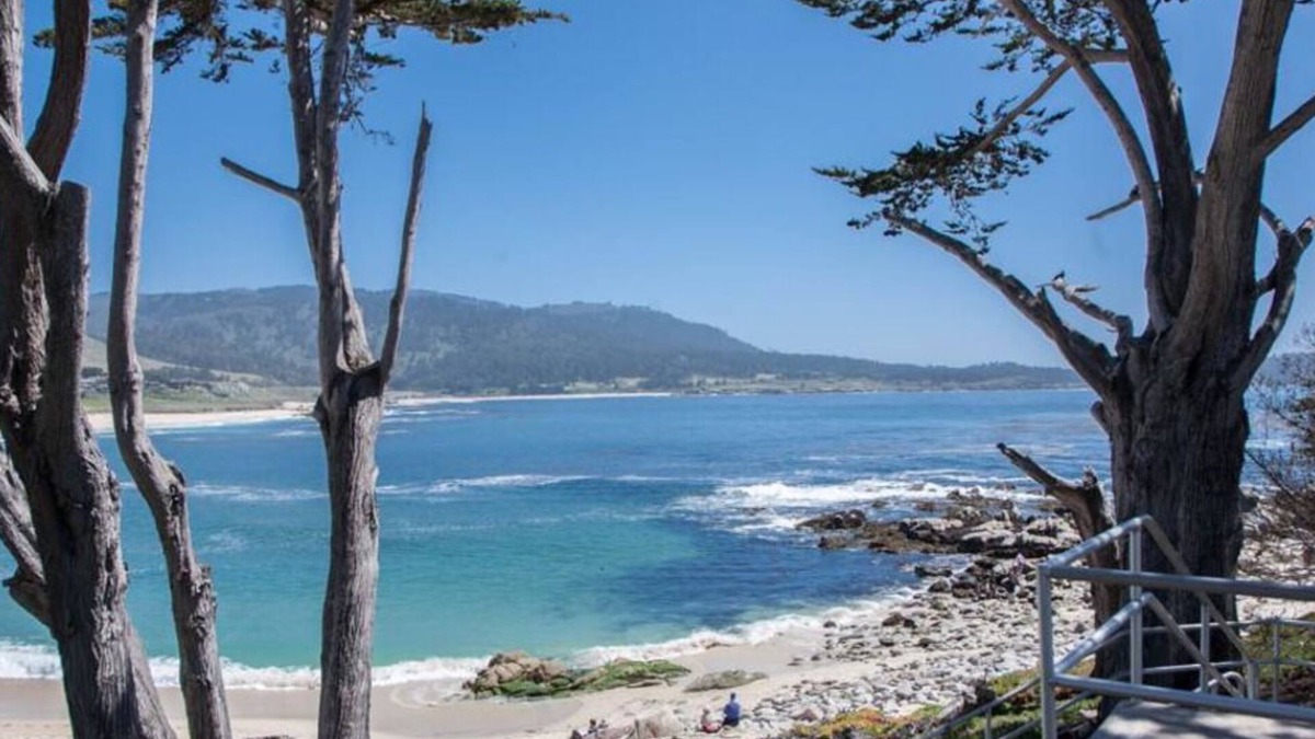 Hatton Fields House | Sycamore Place - Carmel House - Beach, Shops, Restaurants, Big Sur (plus pool table and hot tub!)