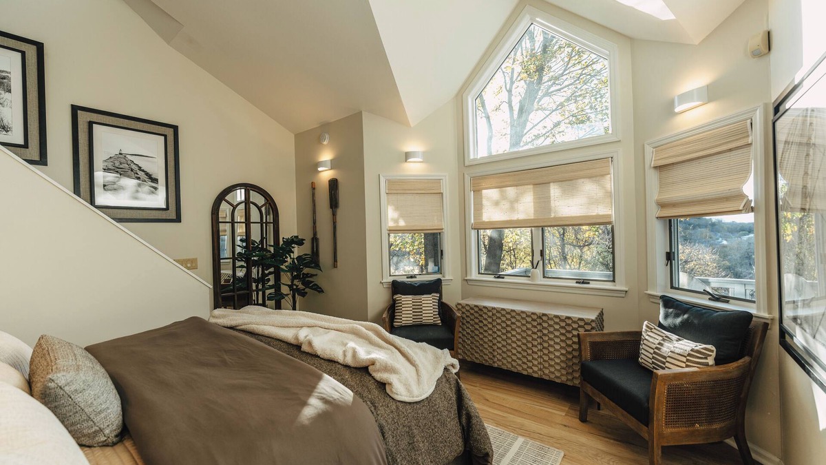 Eastside House | Syracuse Nantucket Oasis @ 216
