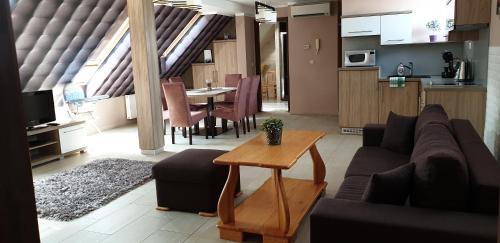 Sarvar Apartment | Szabó Lux Apartman