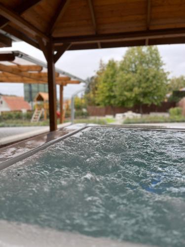 Andornaktalya Apartment | Szeglet Apartman