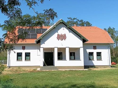 Nyarlorinc Villa | Szentlőrincpuszta Major