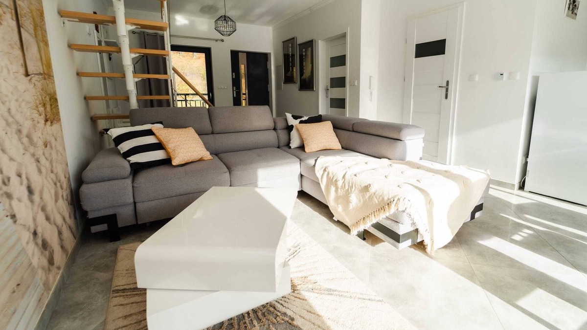 Meszna Apartment | Szkolna 26 | Sunny Apartment | Parking