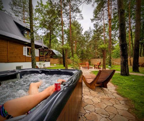 Radzymin House | Szumiąca Sosna - Jacuzzi, Ognisko, Sauna, BBQ