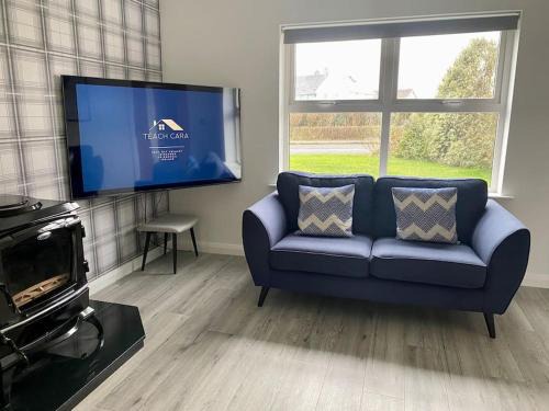 Portahack House | Téach Cara - 5 Bedroom - Culdaff