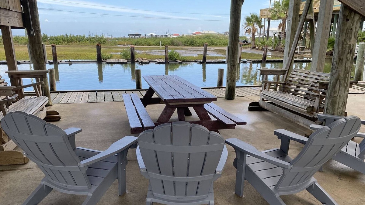 Golden Meadow House | T-Pauls - Boat Access - Island Realty