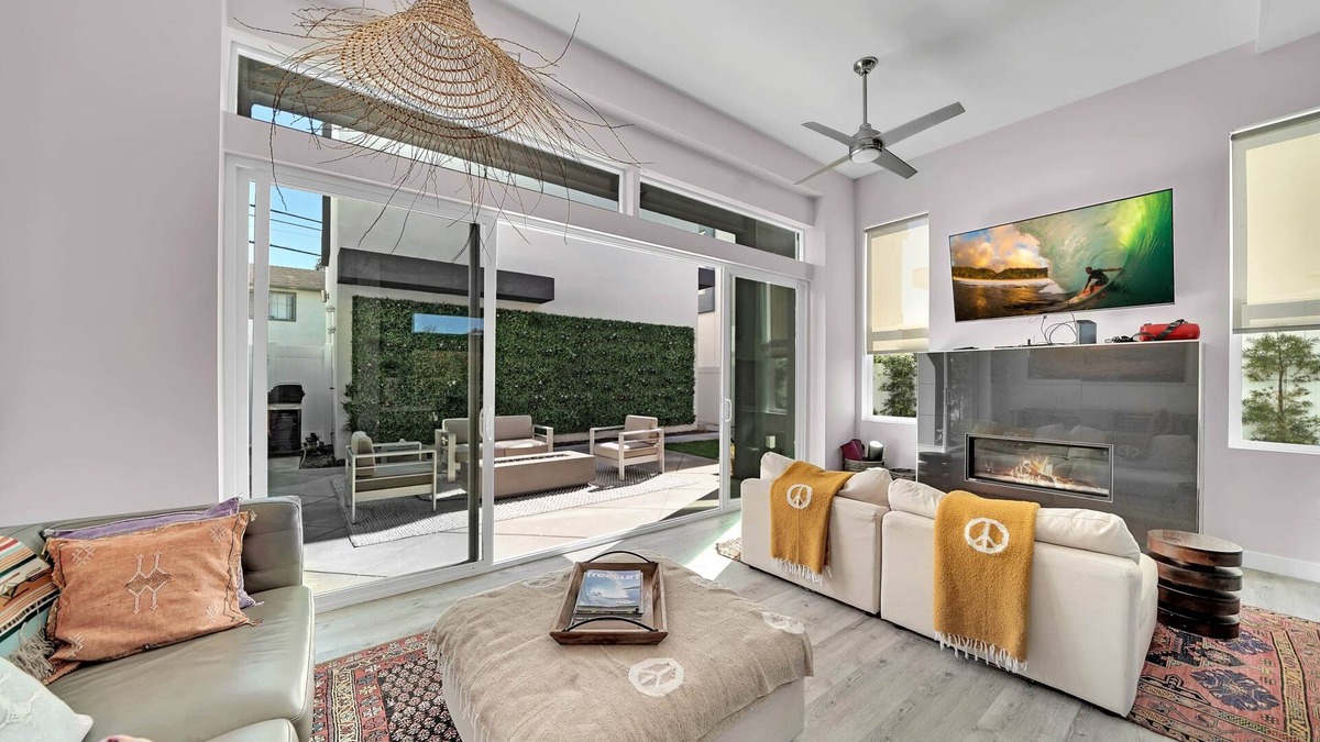 San Clemente House | T's Trestles Shred Chalet
