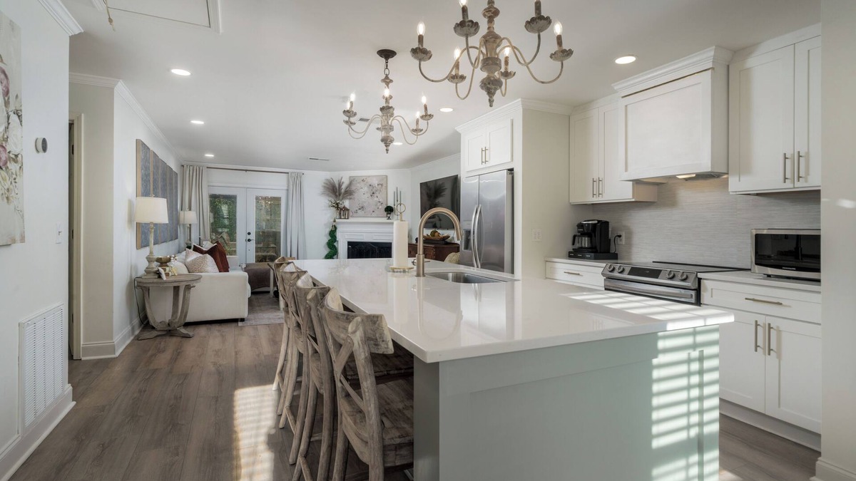 Tuscaloosa House | T-Townhouse located just minutes from campus!