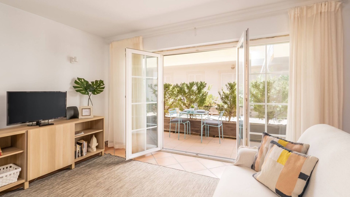 Conceicao e Cabanas de Tavira Apartment | T1 Cozy Beachfront Apartment 'Free Wi-Fi'
