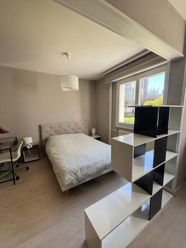 Blatin Apartment | T1 en rez de chaussée avec parking privé